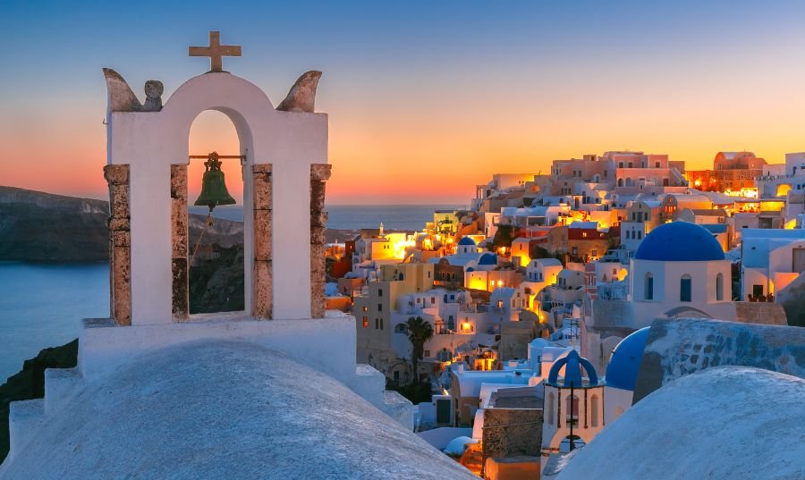 European Travel Destinations - Santorini, Greece A Picturesque Paradise