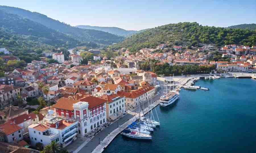 Vis- Croatia sailing itinerary